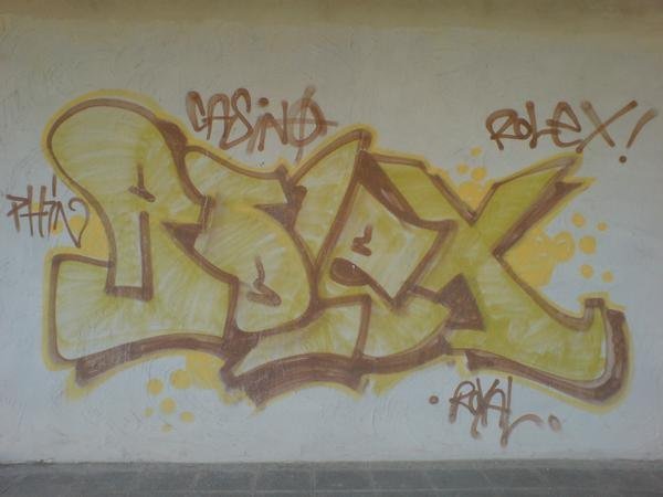 Graffiti Wall in Bayreuth - Photo by dripslover - rolex