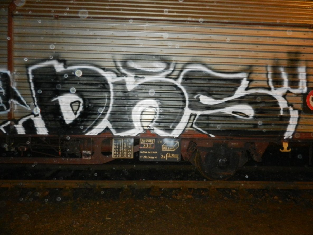 Graffiti Train - Photo by dripslover - dns