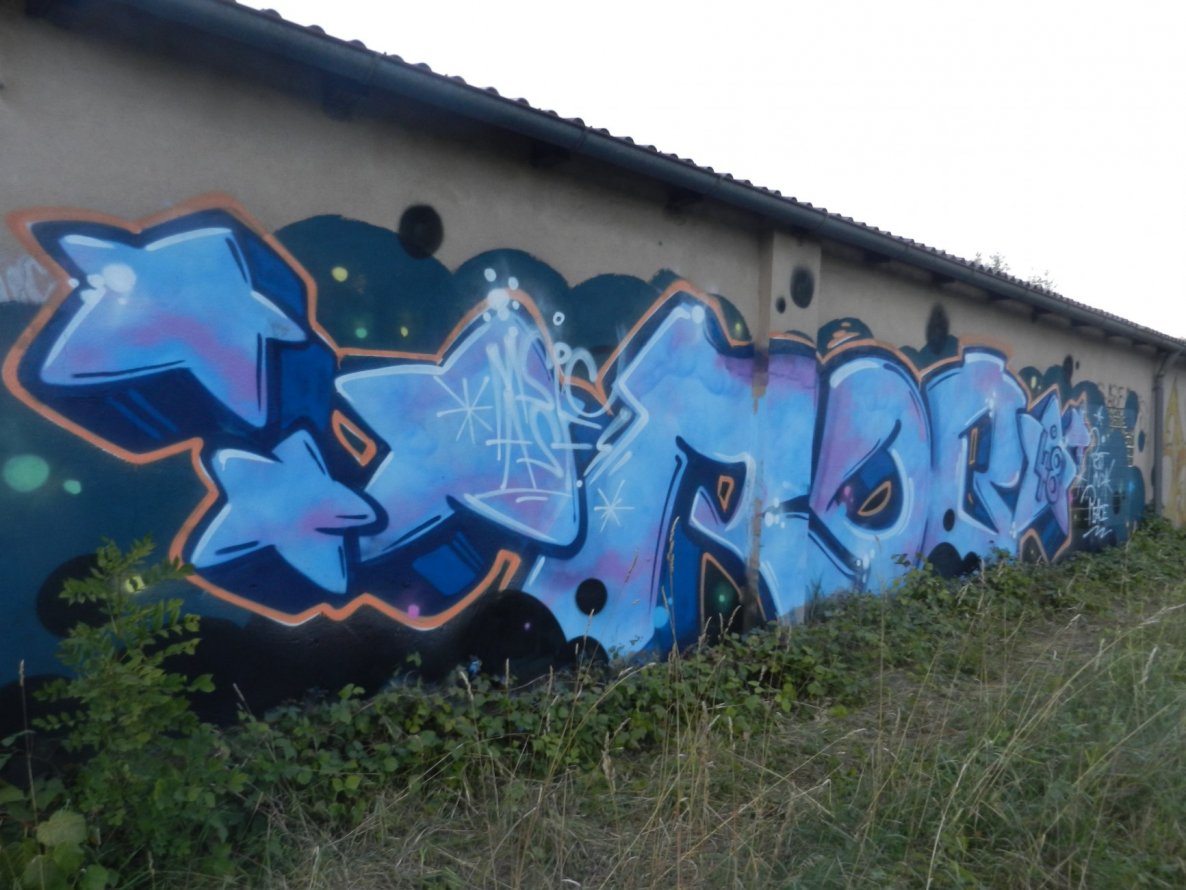 Graffiti Wall in Bayreuth - Photo by dripslover