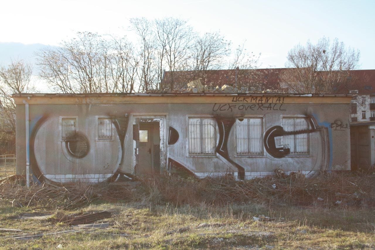 Graffiti Bombing in Leipzig - Photo by dripslover - org