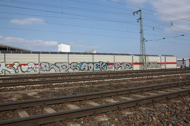 Graffiti Bombing in Nürnberg - Photo by dripslover - u2p, rds, adek (20xx)
