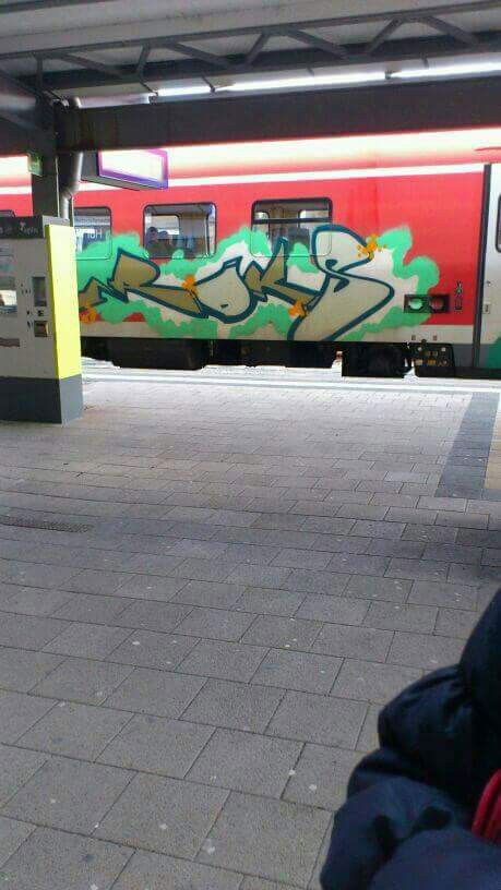 Graffiti Train in Bayreuth - Photo by dripslover - rojs (2013)