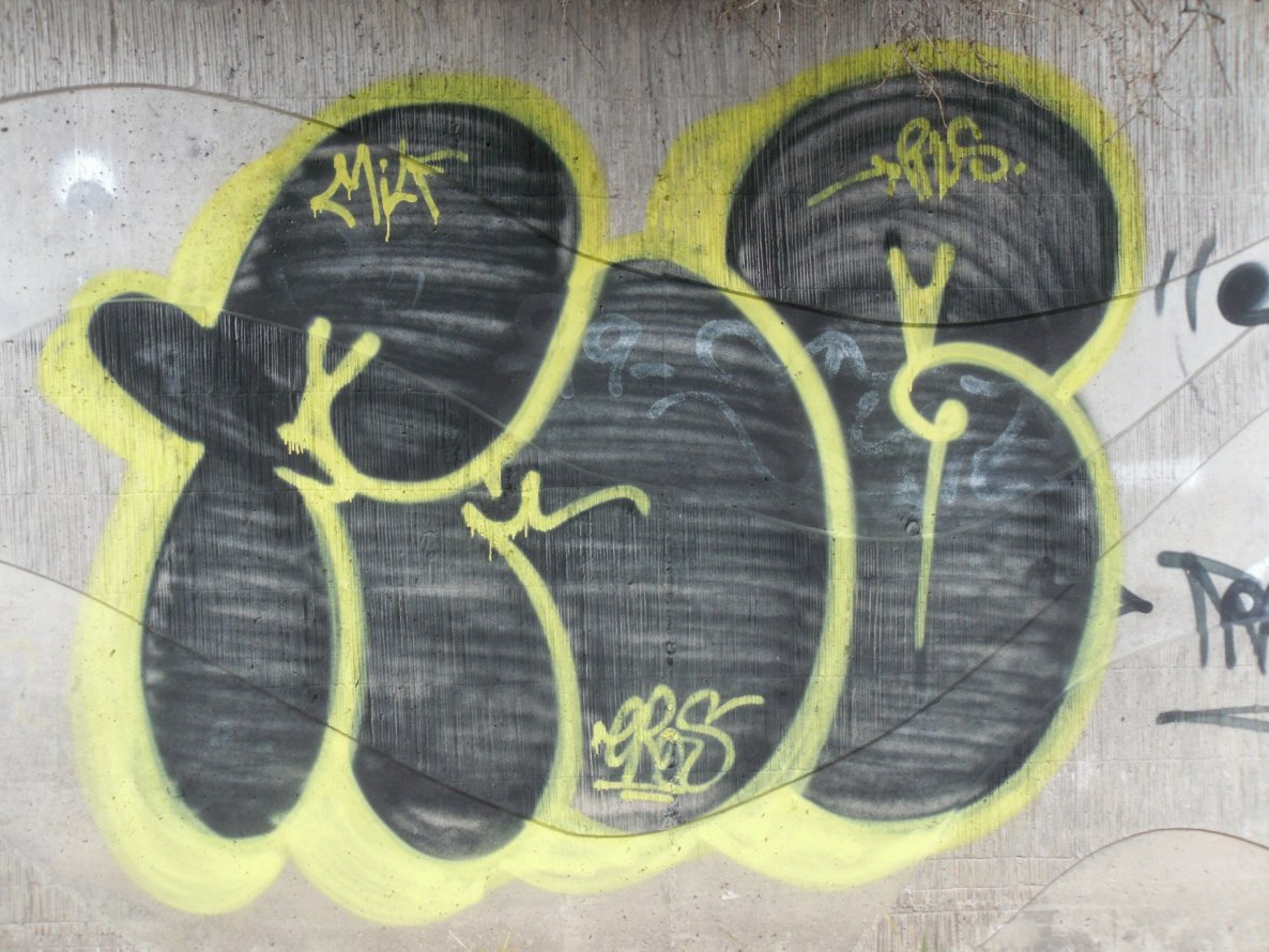 Graffiti Wall in Bayreuth - Photo by dripslover - fmg, eros