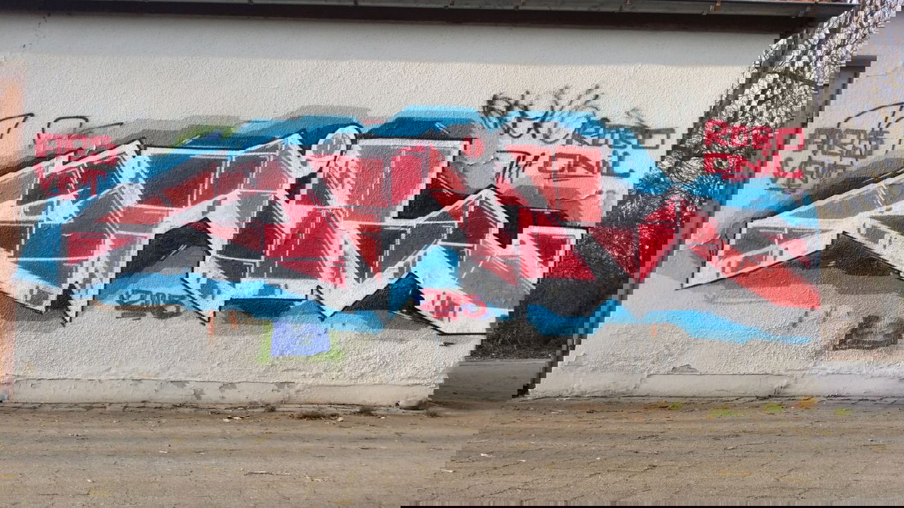 Graffiti Bombing in Bayreuth - Photo by dripslover - onil (2015)