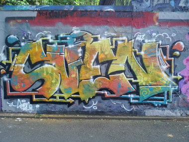Graffiti Wall in Bayreuth - Photo by dripslover (2014)
