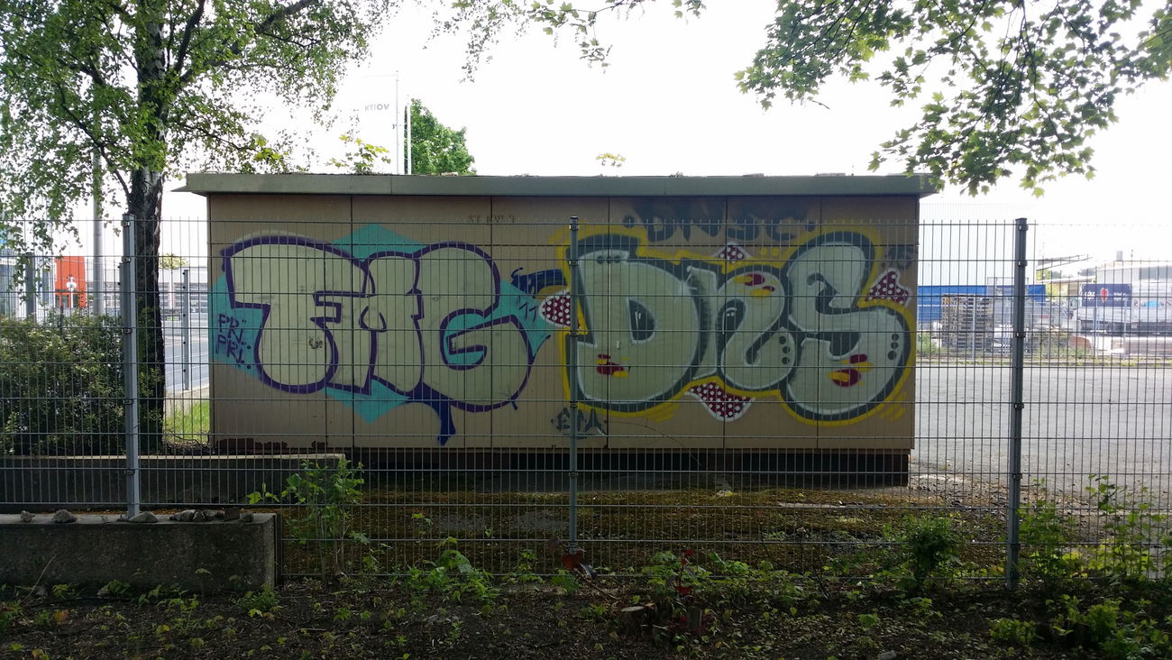 Graffiti Wall in Germany - Photo by dripslover - fmg, eta, dns