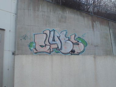 Graffiti Bombing in Bayreuth - Photo by dripslover - clubs, hls (20xx)
