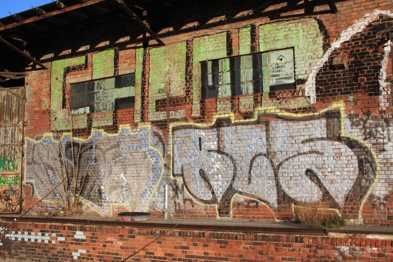 Graffiti Bombing in Leipzig - Photo by dripslover - chemie, rcs