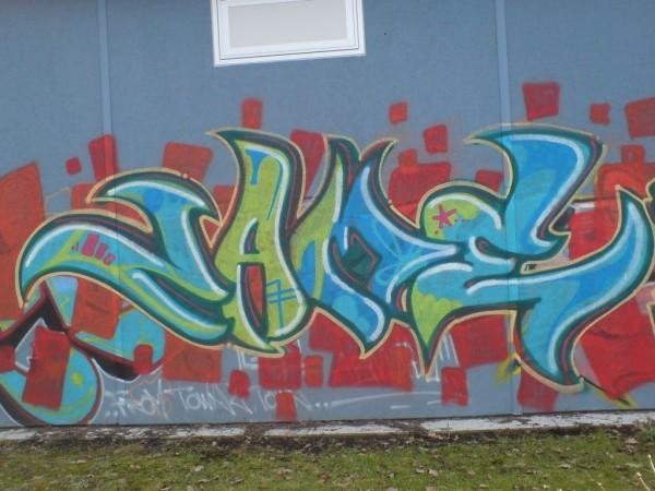 Graffiti Bombing in Bayreuth - Photo by dripslover - name (2009)