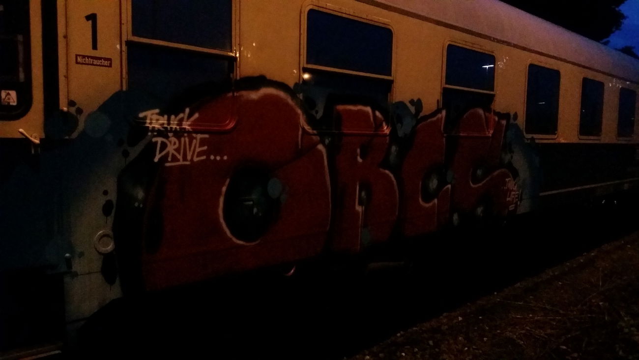 Graffiti Train - Photo by dripslover - obcs