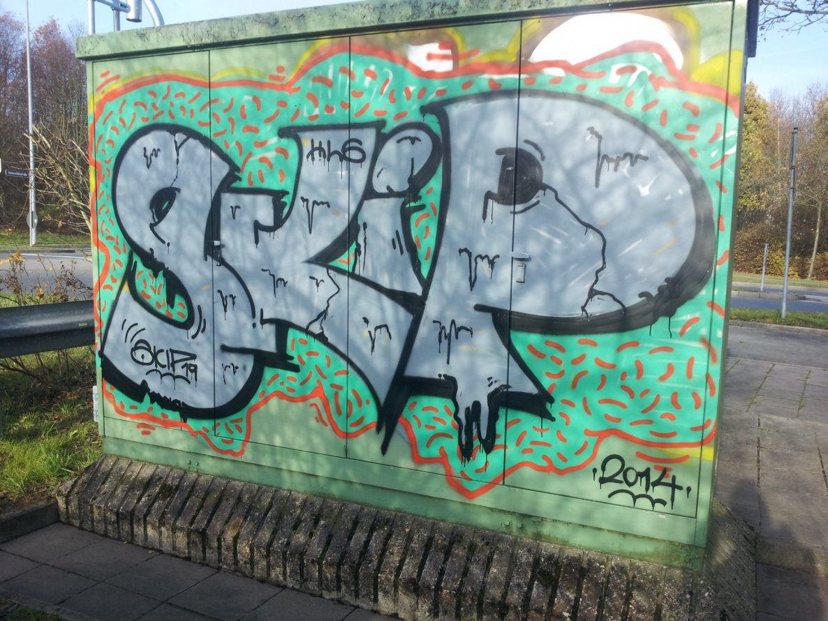 Graffiti Wall in Bayreuth - Photo by dripslover - hls (2014)
