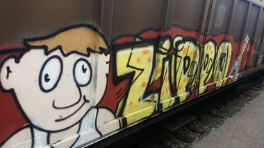 Graffiti Train - Photo by dripslover
