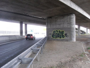 Graffiti Wall in Bayreuth - Photo by dripslover - fmg, asyl, milf