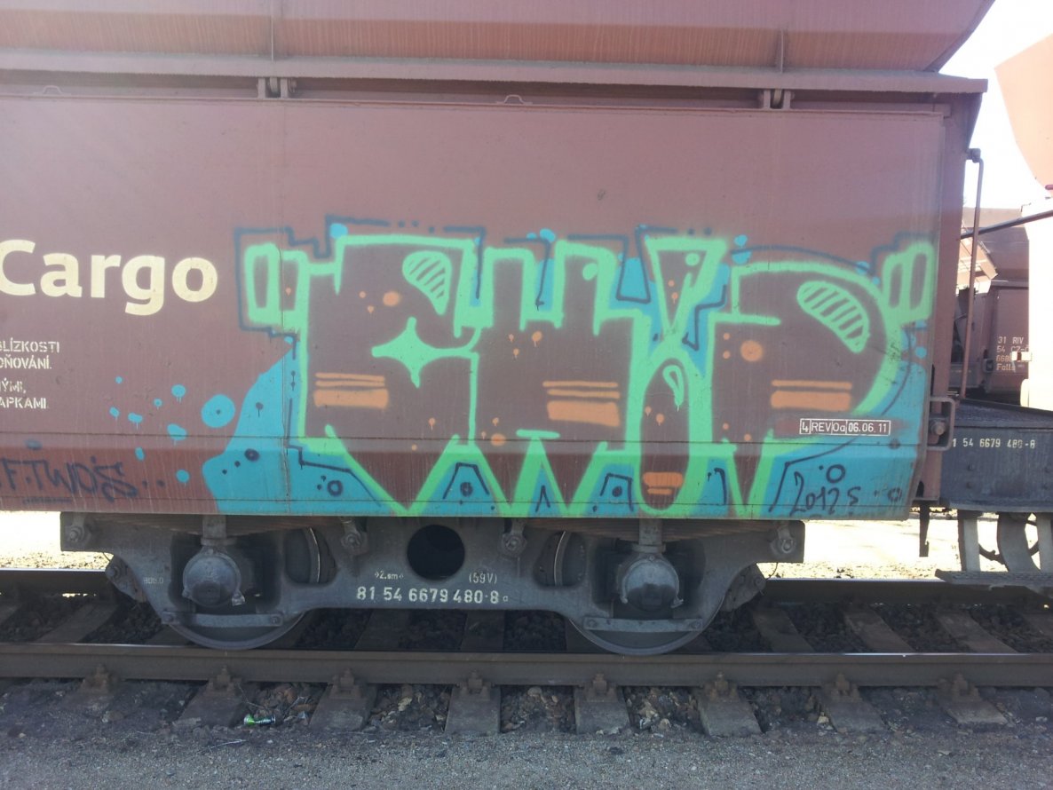 Graffiti Train in Bezirk Eger - Photo by dripslover (2014)