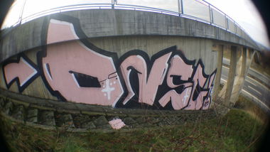 Graffiti Wall in Bayreuth - Photo by dripslover - dnsc, dns (2015)