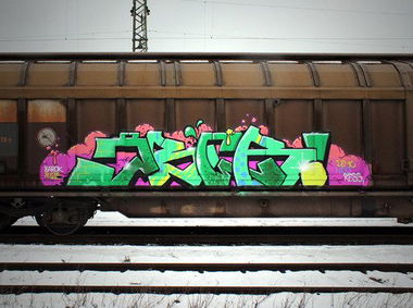 Graffiti Train - Photo by drkool - jbcb