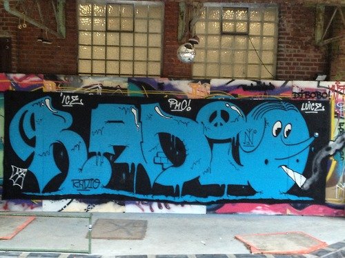 Graffiti Wall - Photo by drkool - radio