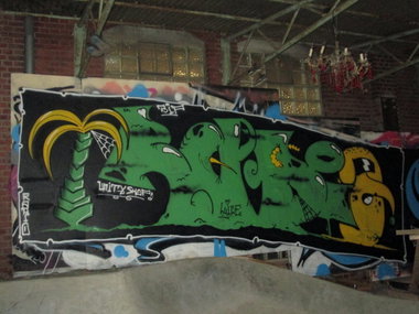 Graffiti Wall - Photo by drkool - radio, rip