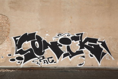 Graffiti Wall - Photo by drkool - sonick, pnc