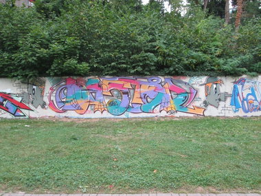Graffiti Wall - Photo by drkool - baster