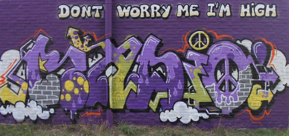 Graffiti Wall - Photo by drkool - radio