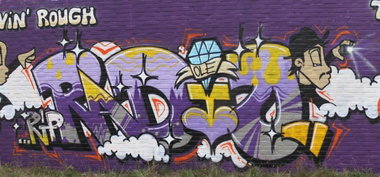 Graffiti Wall - Photo by drkool - radio