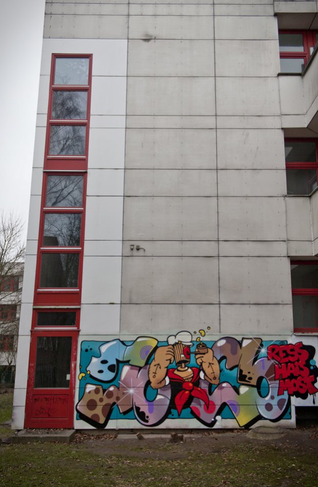 Graffiti Wall - Photo by drkool - jbcb