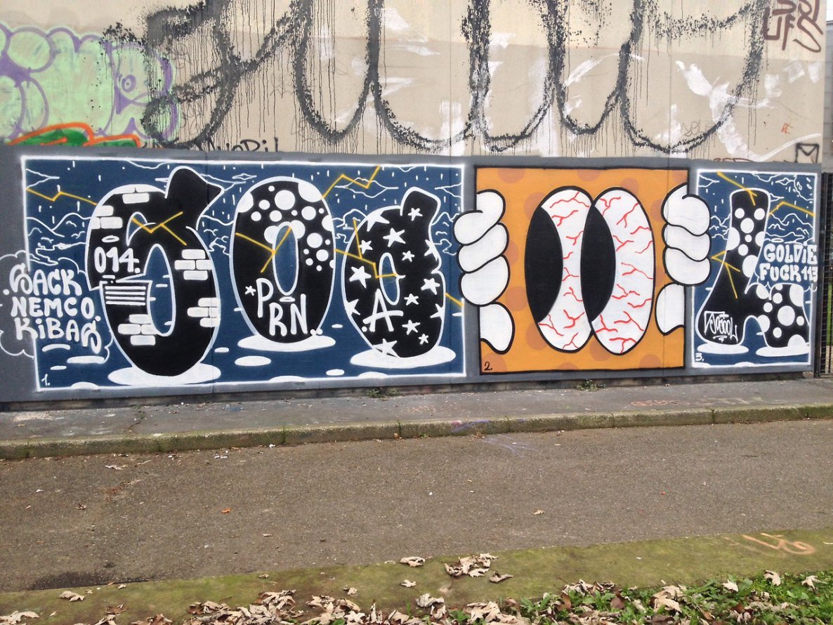 Graffiti Wall - Photo by drkool