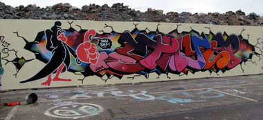 Graffiti Wall - Photo by drkool - ngl, skf