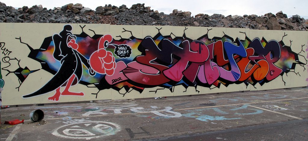 Graffiti Wall - Photo by drkool - ngl, skf