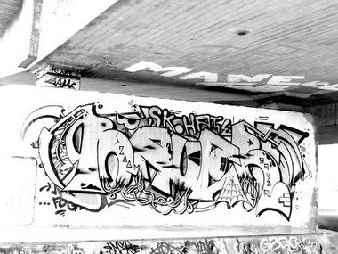 Graffiti Wall - Photo by drkool