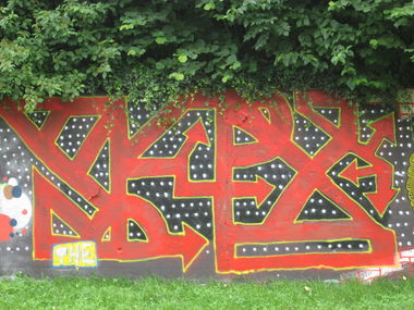 Graffiti Wall - Photo by drkool