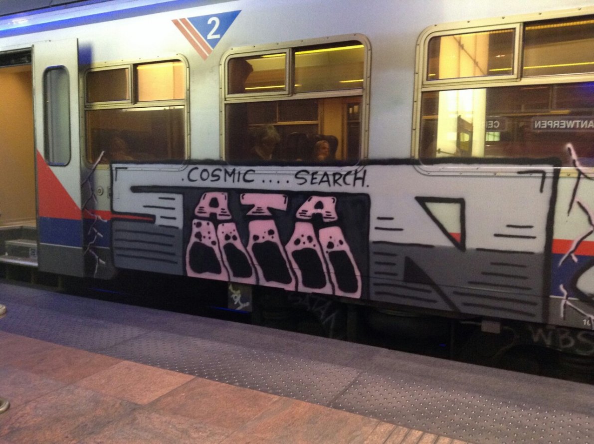 Graffiti Train - Photo by drkool