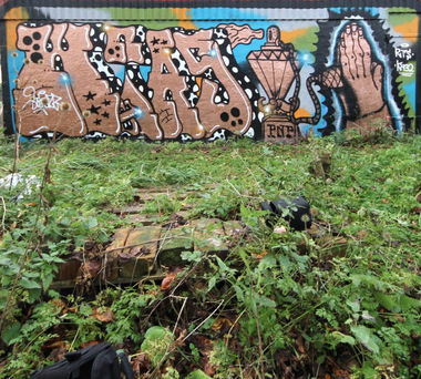 Graffiti Wall - Photo by drkool