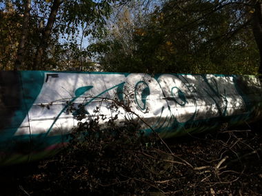 Graffiti Bombing - Photo by drkool - zoom