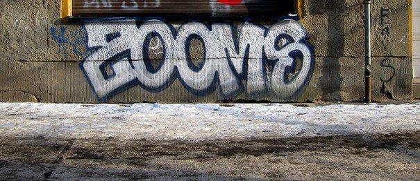 Graffiti Bombing - Photo by drkool - zoom