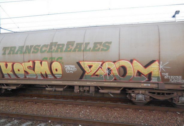 Graffiti Train - Photo by drkool