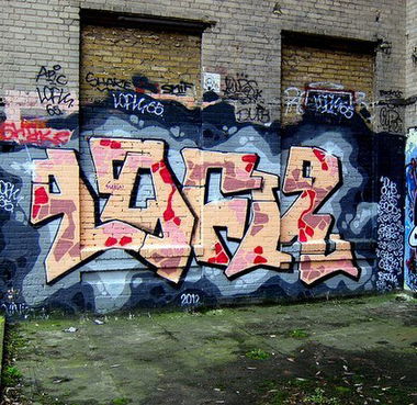 Graffiti Wall - Photo by drkool