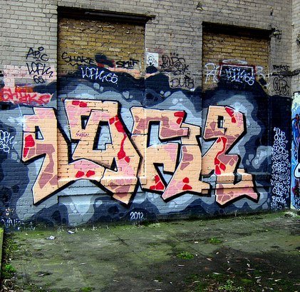 Graffiti Wall - Photo by drkool