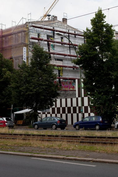 Graffiti Bombing - Photo by drkool - toy