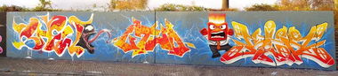 Graffiti Wall - Photo by drwesh - Shew, Prsnr, Utwo