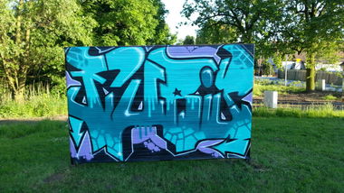 Graffiti Wall in Sroda Slaska - Photo by dubtroe - furis, rufis, hmbs (2013)