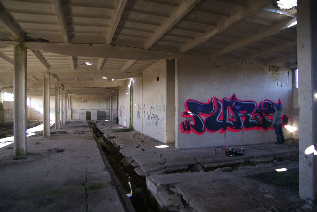 Graffiti Wall in Poland - Photo by dubtroe (2012)