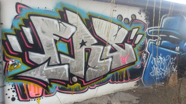 Graffiti Wall in Sroda Slaska - Photo by dubtroe - furis, rufis, frs (2013)