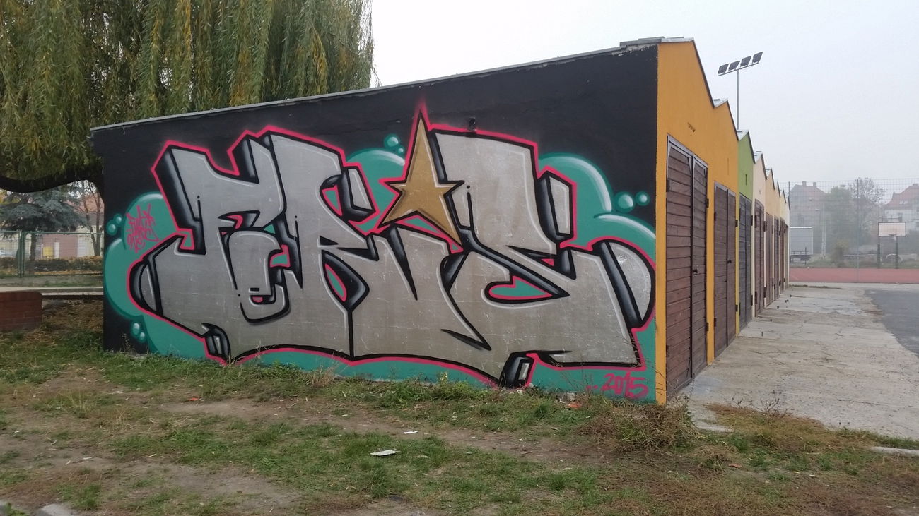 Graffiti Wall - Photo by dubtroe (2015)