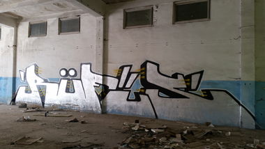 Graffiti Wall - Photo by dubtroe (2015)