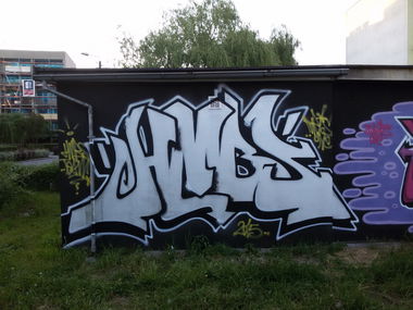 Graffiti Wall - Photo by dubtroe (2015)