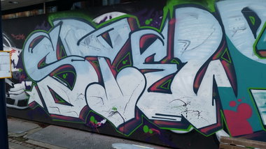 Graffiti Wall - Photo by dumberone