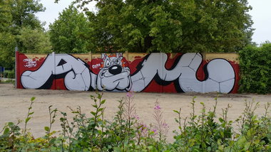 Graffiti Wall - Photo by dumberone (2015)