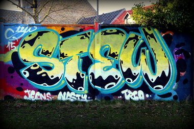 Graffiti Wall - Photo by dumberone